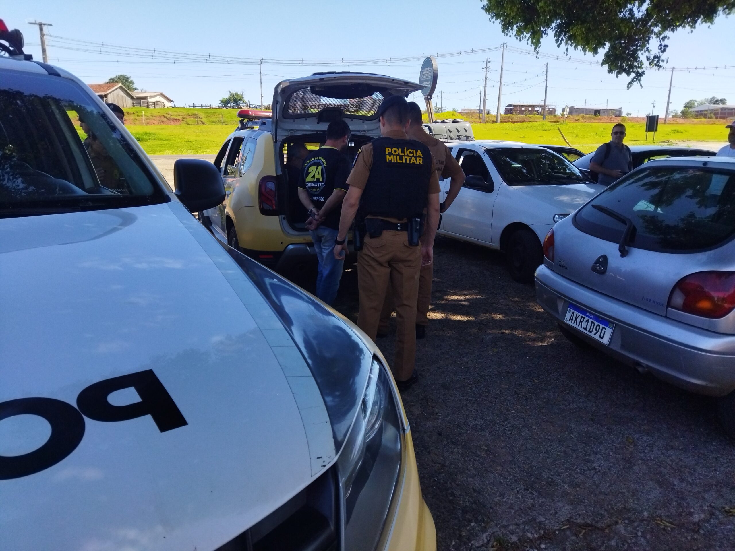 Suspeitos de assalto em Umuarama são presos em Cianorte um foi baleado