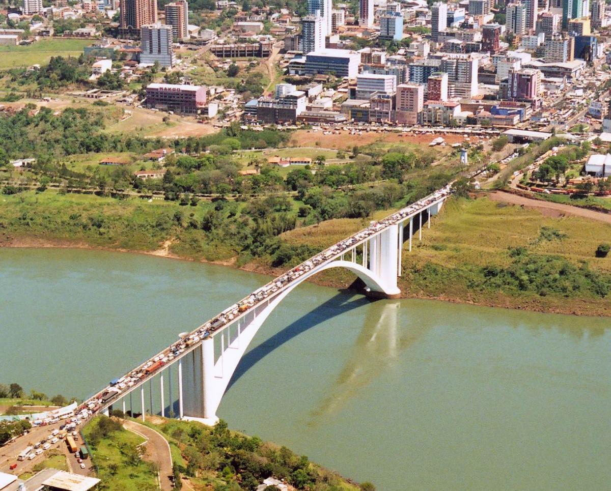 Paraná e Paraguai querem segunda ponte na divisa, em Foz do Iguaçu Tribuna de Cianorte Paraná e Paraguai querem segunda ponte na divisa, em Foz do Iguaçu Tribuna de Cianorte