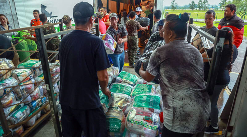 Entrega de doação de alimentos